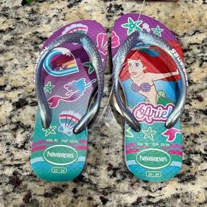 New with tags Disney Ariel flip flops
